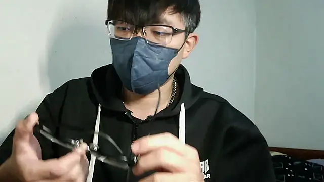 bigbb101011 online show from 03-15-26, 09:59