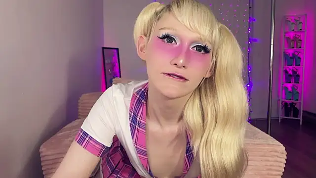 Snapshot of jeylababe chatting on 07-17-26, 02:07 jeylababe online show from 07-17-26, 02:07
