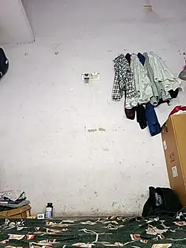 hiddennisha online show from 09-20-25, 01:50