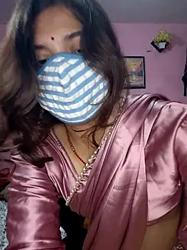 hiddennisha online show from 03-11-26, 06:58