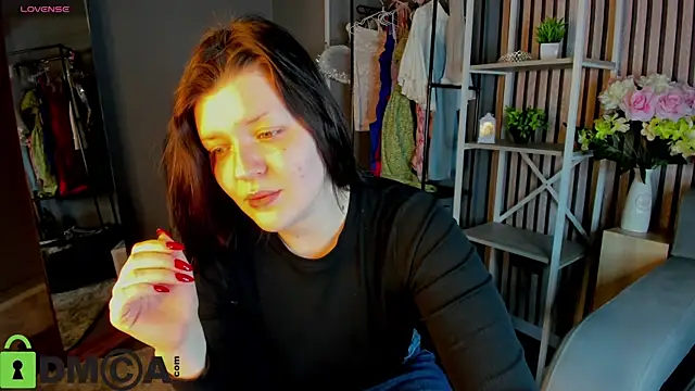 Michele Greenn online show from 12-15-25, 12:59