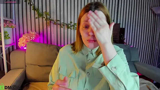 Michele Greenn online show from 02-20-26, 01:02