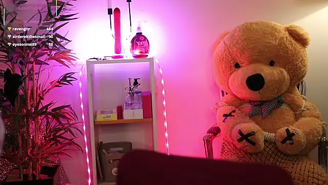 NovaHollisx online show from 04-02-26, 04:21