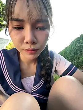 Snapshot of Adora188 chatting on 11-08-25, 08:25 Adora188 online show from 11-08-25, 08:25