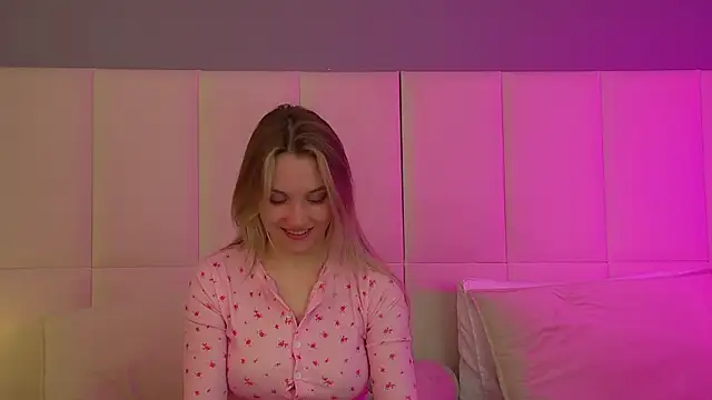 StacyEvances online show from 01-13-26, 06:13