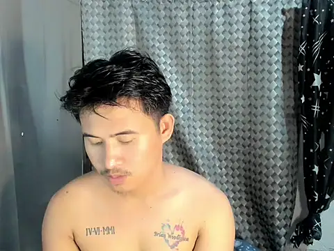 Snapshot of Adim-pinoy146 chatting on 05-31-26, 11:06 Adim-pinoy146 online show from 05-31-26, 11:06