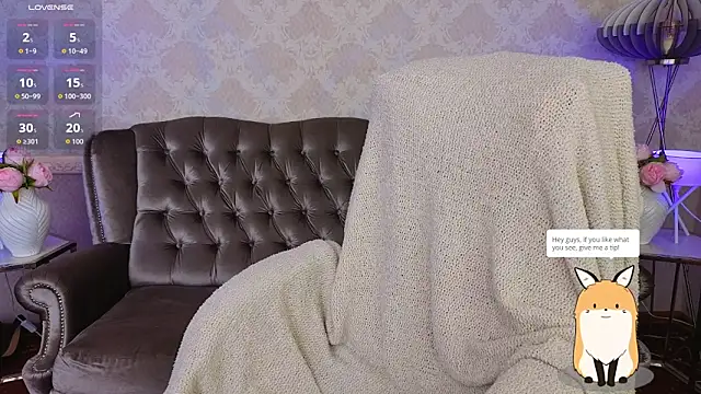 Clumsy Nana online show from 10-17-25, 06:43