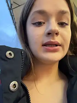 KittyQueeny online show from 11-26-25, 01:12