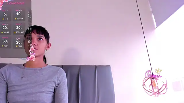 iisabella noa online show from 02-18-26, 12:12