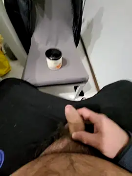 giova17cm online show from 11-24-25, 09:58