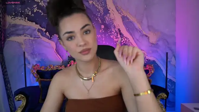 EricaSin online show from 11-24-25, 07:19