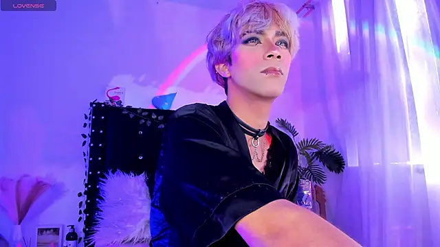 Snapshot of Cooperrosscute233 chatting on 01-17-26, 08:45 Cooperrosscute233 online show from 01-17-26, 08:45