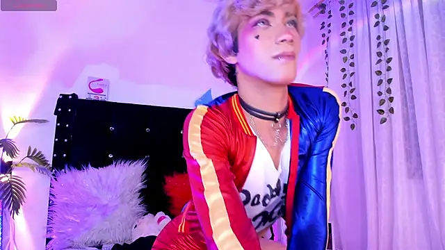 Snapshot of Cooperrosscute233 chatting on 03-06-26, 01:02 Cooperrosscute233 online show from 03-06-26, 01:02