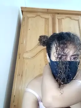 ghadiraa online show from 10-11-25, 02:44