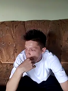 elinnki online show from 10-25-25, 06:02