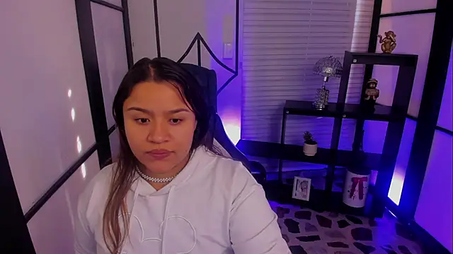 ElaBourn  online show from 10-09-25, 12:36