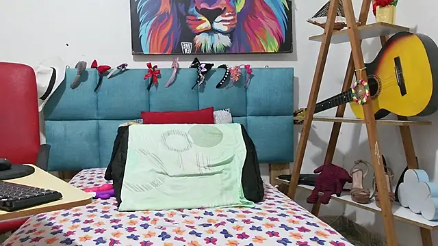 KATTYOCEAN  online show from 10-18-25, 07:58