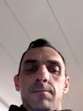 hotmen83 online show from 03-15-26, 12:27