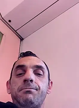 hotmen83 online show from 03-20-26, 02:11