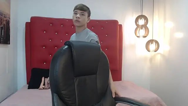 nathanclay online show from 11-22-25, 03:49