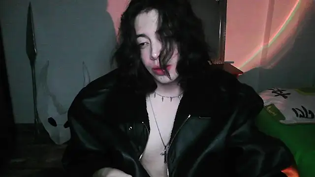 Snapshot of Deny__v chatting on 05-21-26, 11:34 Deny v online show from 05-21-26, 11:34