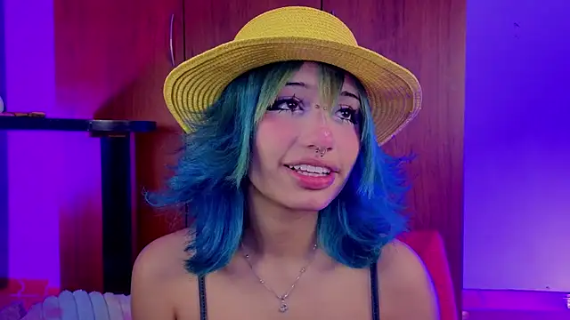 zoelight18 online show from 04-17-26, 08:17