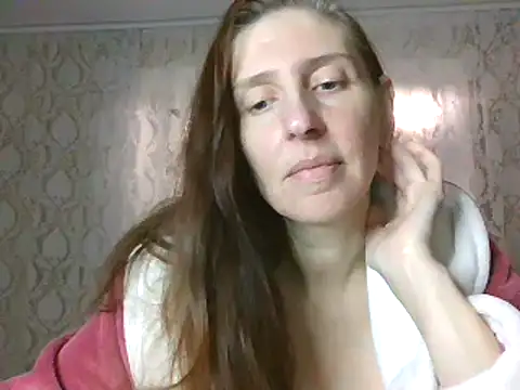 CandiCole online show from 11-10-25, 05:06