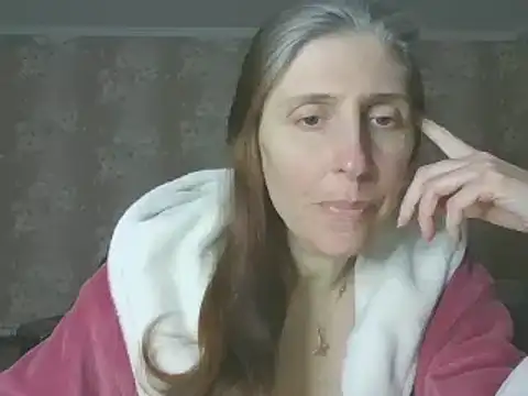 CandiCole online show from 04-21-26, 12:22