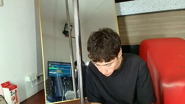  DantFox  online show from 10-08-25, 08:17