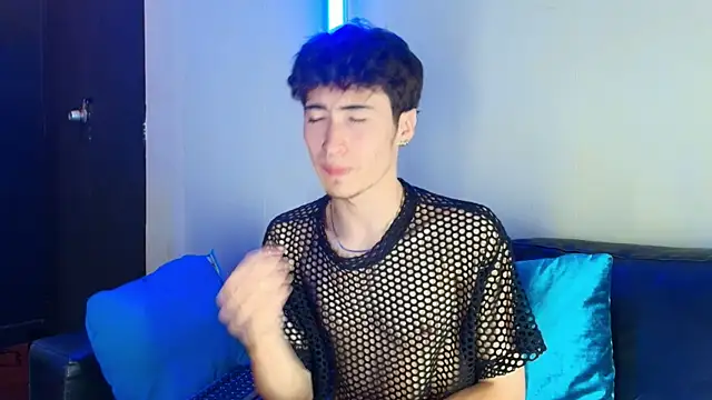  DantFox  online show from 10-26-25, 08:15