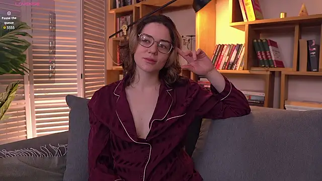 Sunny Teaze online show from 02-07-26, 07:34