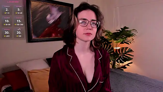 Sunny Teaze online show from 02-18-26, 07:15