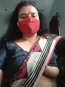 Snapshot of Tamil_Sivani chatting on 06-17-26, 03:42 Tamil Sivani online show from 06-17-26, 03:42