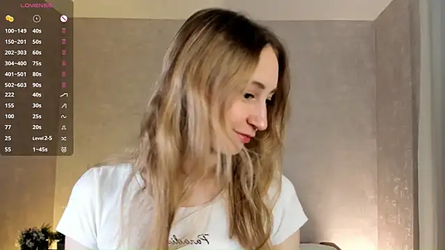 BeatrixHiett online show from 10-14-25, 03:07