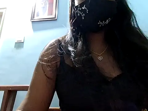 Snapshot of Niveda_21 chatting on 11-18-25, 07:29 Niveda 21 online show from 11-18-25, 07:29