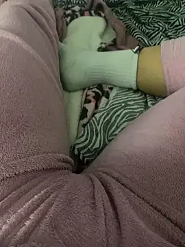 Snapshot of Darkfemminineenergy22 chatting on 11-13-25, 08:30 Darkfemminineenergy22 online show from 11-13-25, 08:30