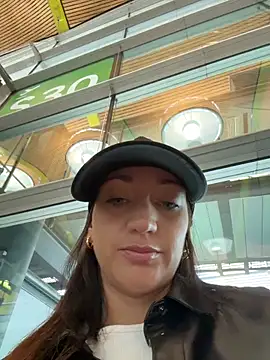 Ninabigtitied online show from 02-05-26, 02:00