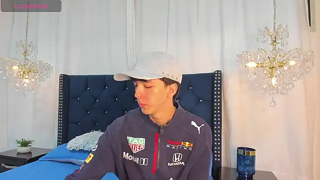 Snapshot of AerumChae chatting on 02-04-26, 11:38 AerumChae online show from 02-04-26, 11:38