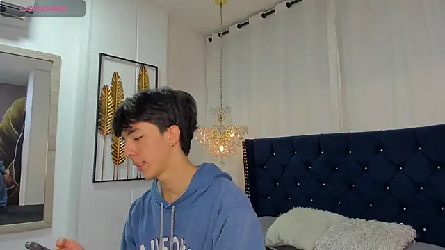 Snapshot of AerumChae chatting on 02-13-26, 11:28 AerumChae online show from 02-13-26, 11:28