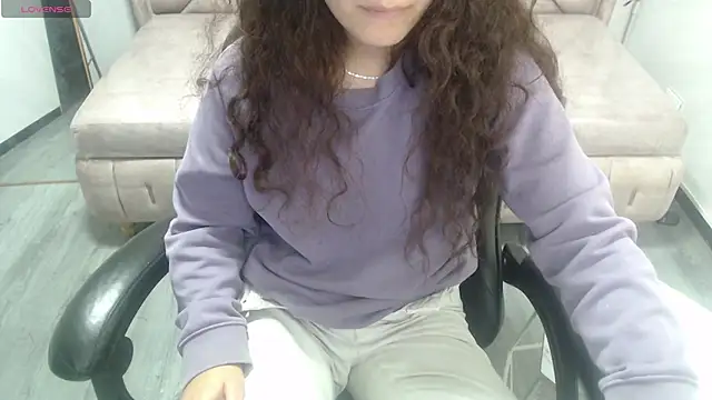 Velvet Moon V online show from 03-10-26, 07:41