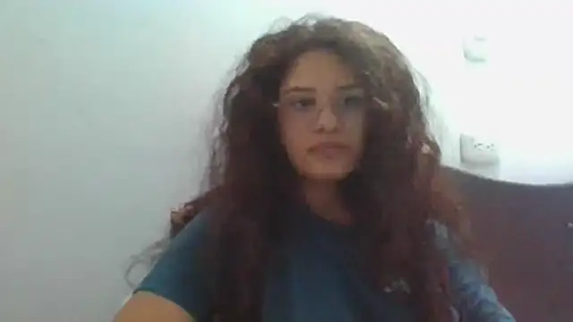 Velvet Moon V online show from 04-15-26, 07:58