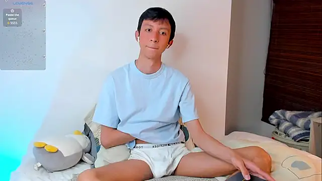 philip twinkk online show from 12-04-25, 01:48