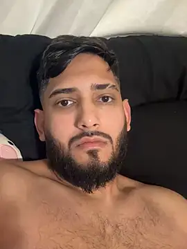 Snapshot of Sexys95 chatting on 10-23-25, 04:06 Sexys95 online show from 10-23-25, 04:06