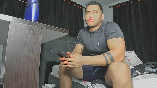 evan hardy online show from 09-23-25, 02:47