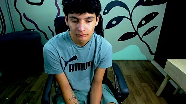 Luca vega online show from 09-23-25, 01:03