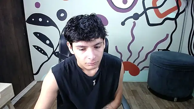 Luca vega online show from 10-03-25, 01:19