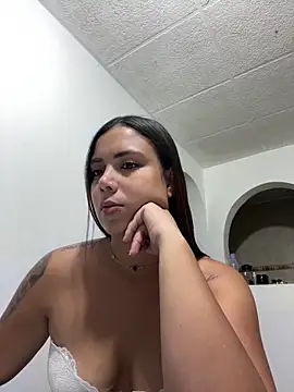 Snapshot of LICEET chatting on 01-15-26, 11:19 LICEET online show from 01-15-26, 11:19