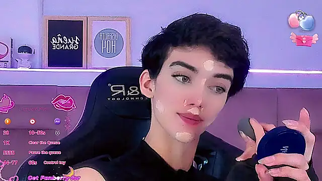 Baby FenixTS online show from 01-18-26, 05:11