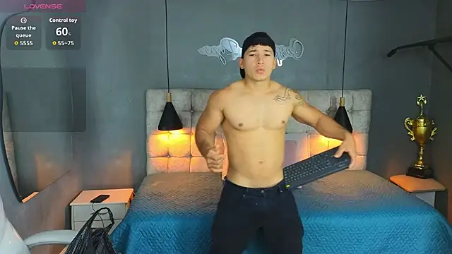 Horny nick18 online show from 09-11-25, 12:27