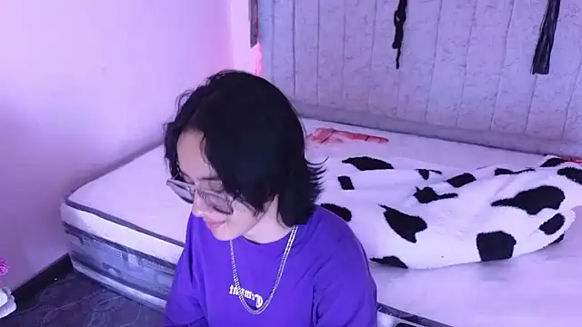 katalinathxandbritney1 online show from 09-11-25, 08:53